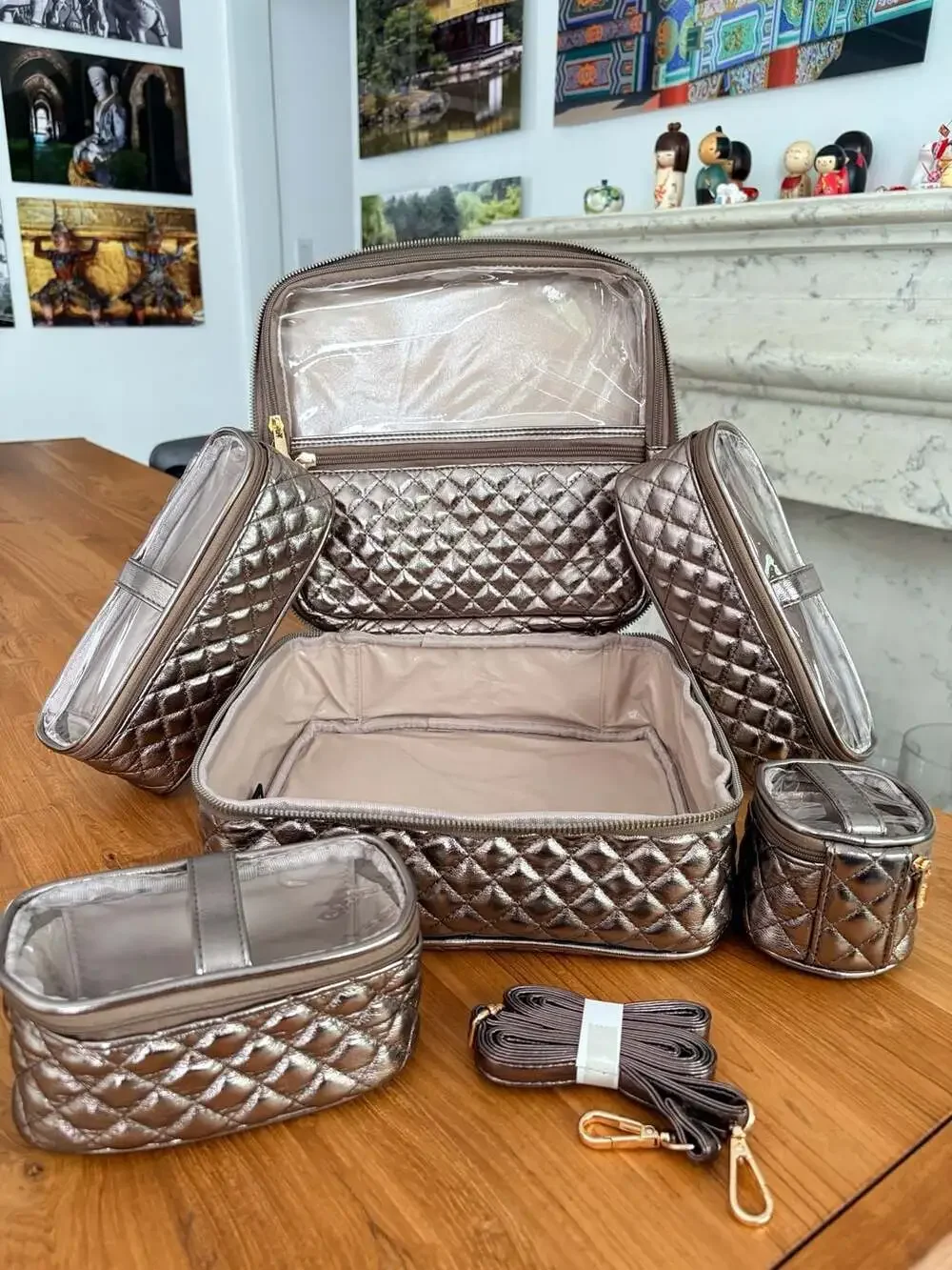 Pearl Quilted Collection Mini Diva Makeup Travel Case NWOT